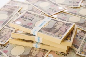 Read more about the article ちょっと待って！条件年収600万以上！？